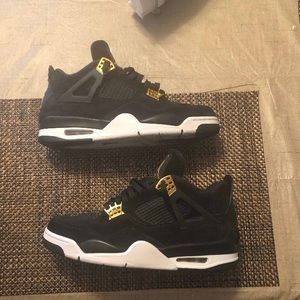 Jordan Royalty 4s